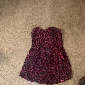 Express red and black leopard print romper sz 10